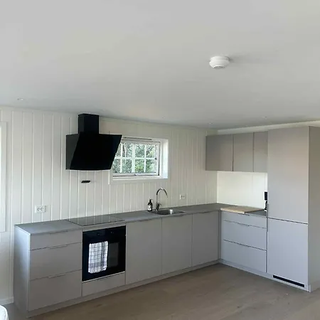 Tatil Evi Rett I Sjokanten *