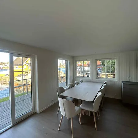 Rett I Sjokanten Holiday home *