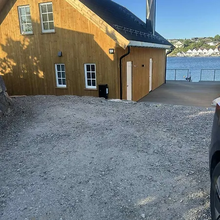 Rett I Sjokanten Holiday home Kristiansand